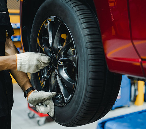 Tire Bolts & Hub Precision